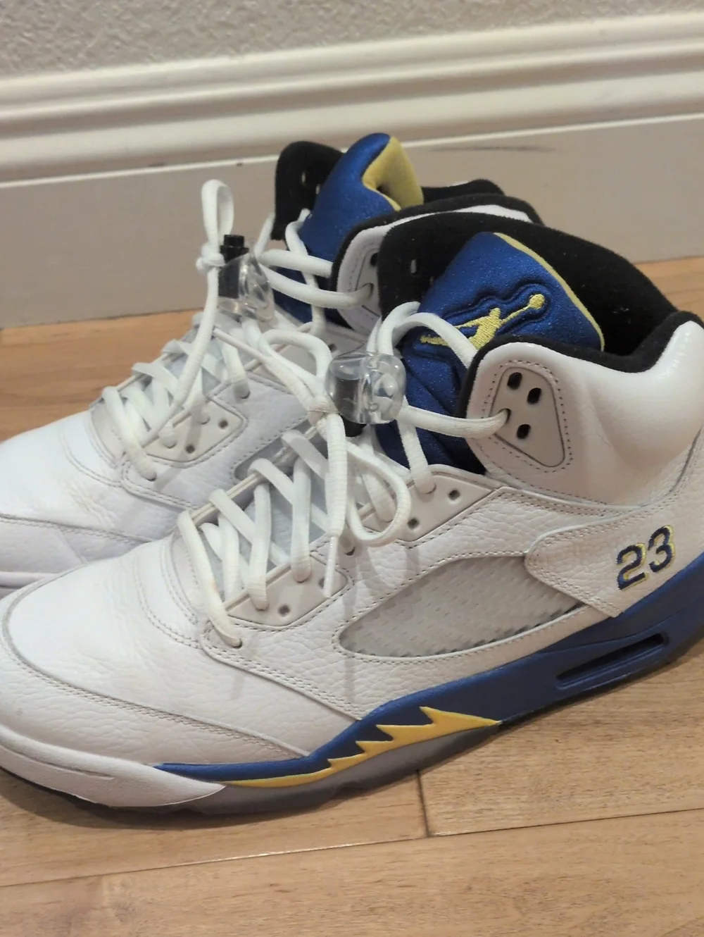 Jordan 5 Retro Laney (2013)  high-top White Varsity Blue 136027189